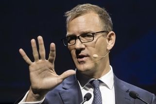 Trhy krvácejí, Křetínský nakupuje. Ve Francii utratil za akcie miliardy - Seznam Zprávy