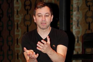 Ondřej Sokol našel štěstí u krásné učitelky, jsou zasnoubeni. S Lojdovou se rozvedl - Médium.cz