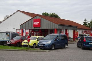 Před Penny mi někdo odřel auto. Lístek za stěračem byl horší než samotný škrábanec - Médium.cz