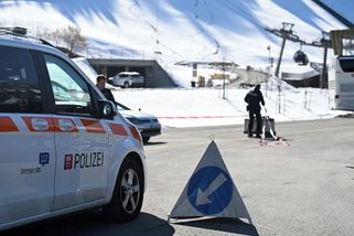 Pád lanovkové kabiny si ve Švýcarsku vyžádal jednu oběť - Seznam Zprávy