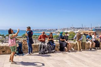 Na Mallorce naříkali kvůli davům turistů. Teď si zase stěžují na jejich nedostatek - Novinky