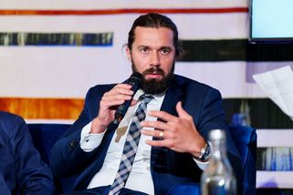 Duškovův první tah ve VZP: Bonusy pro pojištěnce, kteří se očkují proti chřipce