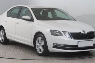 Na internetu to vypadá, že co Čech, to odborník na Škodu. V našem kvízu zjistíme, jestli to je skutečně pravda - Autobible.cz - Předjedeme vaše představy!