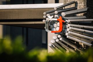 Zmatek v koncesionářských poplatcích. Část OSVČ se registrovat nemusí - Seznam Zprávy