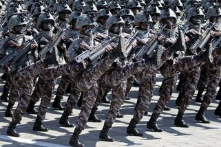 Severokorejští vojáci už jsou na Ukrajině - Novinky