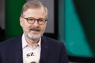 Glosa: Pochválit se. To jde vládě na 100 procent - Seznam Zprávy