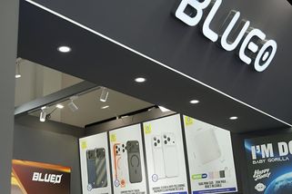 IFA 2025: Výrobci si už neberou žádné servítky, iPhony 17 ukazují na každém rohu - Novinky