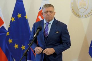 Podle Fica může za drahou naftu na Slovensku ukrajinský prezident - Novinky