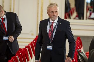 Topolánek má rakovinu slinivky - Novinky