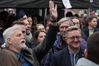 Zahradil si rýpl do Mináře kvůli „neshodě“ s Pavlem. Spolek uvedl věci na pravou míru