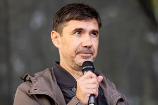 Může Rusko za mrtvé civilisty? Organizátor demonstrací odešel z rozhovoru - Seznam Zprávy