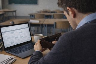 Učitelé suplují zdarma a není to v pořádku - Médium.cz