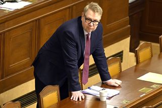 Ministr Juchelka o snížené valorizaci důchodů: Vrátíme to jinými mechanismy