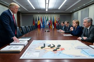 Hormuz za Ukrajinu? Nový geopolitický obchod Washingtonu