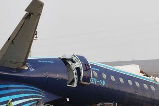 Co víme o zřícení letadla: Ruská linka nepřímo potvrzena, Putin se omluvil - Seznam Zprávy