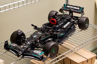 Chcete doma formuli 1? Soutěžte s námi o stavebnici LEGO Technic monopostu Mercedes-AMG F1 - Garáž.cz