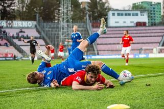 Zbrojovka se Saňákem, ale bez Svědíka ztratila vedení i body. Čeká nás řehole, řekl kouč - Sport.cz