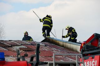 Dobrovolní hasiči potřebují přes tři miliardy, od státu dostanou desetkrát méně - Seznam Zprávy
