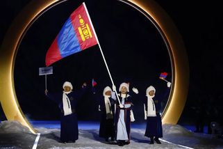 Nejhezčí olympijské kolekce ZOH 2026: Mongolská senzace i Armaniho sbohem