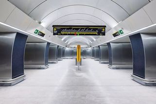 Českomoravská se po 439 dnech vrací do provozu. Podívejte se, jak vypadá po proměně