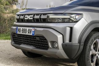 Dacia byla překvapivě zvolena nejhezčím autem Evropy. Dostala drtivou většinu hlasů - MotorGuru.cz
