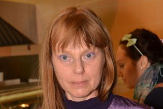 Kam se poděla herečka Lenka Kořínková? Věčná dietářka propadla pití a bulimii, žije jako bezdomovec - Médium.cz