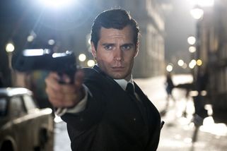 Majitel Amazonu vyzval k hledání nového Bonda. Zvítězil Cavill - Novinky