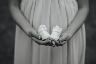 Bráníme se právem na tělo, ale komu patří?