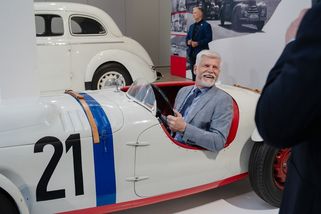 Prezident Pavel se práce nebojí!