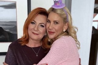 Narozeninová oslava. Ministryně Schillerová ukázala svou pohlednou dceru