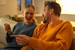 TV tip: Bláznův ráj je parodie na americký sen, která bude bavit osobitým humorem