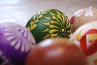 Tradiční zdobení velikonočních vajíček? Vyzkoušejte přírodní barviva - Novinky