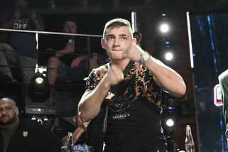 Mawar po propuštění z vězení šokuje: Kontroverzní bijec konvertoval k islámu