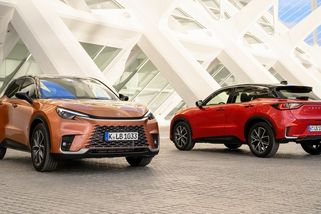 Malá rozmařilost: Nejmenší Lexus LBX je neobyčejně propracovaný, zábavný a úsporný fešák, po němž budou ženy šílet - Garáž.cz