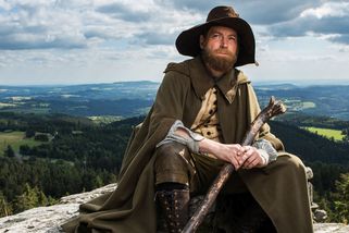 Recenze: Krakonošovo tajemství předčí předešlé vánoční pohádky. Akorát pohádkou není