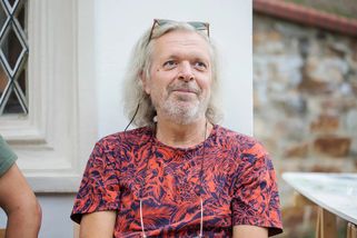 Celý český internet zaplavila vlna proseb: Diváci chtějí zpět seriál ze 70. let. Už vymysleli i zápletku a vlastní obsazení