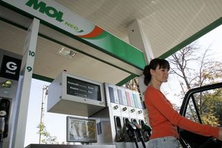 Po Maďarech řeší krizi s ropou i Slováci, hrozí prudký růst cen - Seznam Zprávy