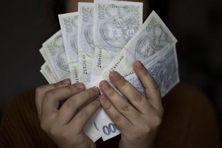 Přišli skoro o všechno. Místo peněz nám vnutili dluhopisy, říká klient - Seznam Zprávy