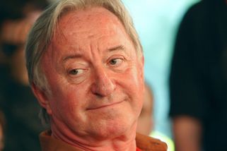 Jiří Lábus a jeho divoké večírky ve Volyni. Sousedé vzpomínají, jak to s Kaiserem a dalšími herci roztočili