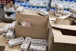 Když chodíš nakupovat do Penny, tak jseš socka. A oni to dobře vědí - Médium.cz