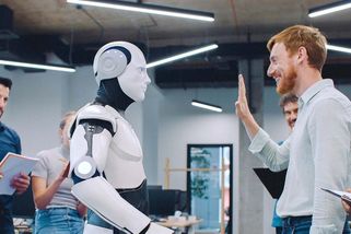 Převezmou naši práci i placení daní. Jak roboti a umělá inteligence změní ekonomiku a sociální systém