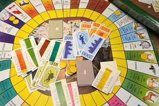 Kvíz: Kultovní deskovka Dostihy a sázky vás přenese zpátky do dětství. Ukažte, jak znáte její pravidla