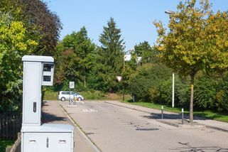 Řidič dostal absurdní pokutu za rychlost. Kvůli 1 km/h musí zaplatit 70 tisíc