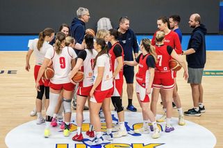 Neznámé soupeřky při exotické výzvě, přesto Češky myslí na postup - Sport.cz