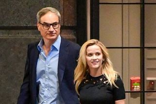 Reese Witherspoon je padesát. A teprve teď má chlapa, ke kterému vzhlíží