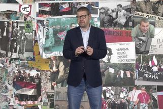 Šťastné pondělí: Zítra se bude hajlovat všude. Bílá síla vládla Česku - Seznam Zprávy