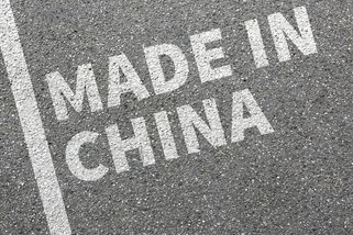 Čína: Vývozce naleštěné bídy - Médium.cz