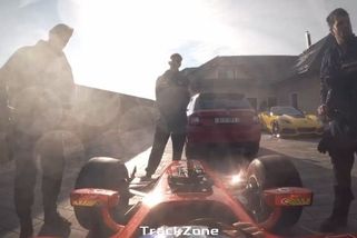 Na soukromý pozemek policisté mohli, říká právník o zásahu u jezdce ve formuli - Seznam Zprávy