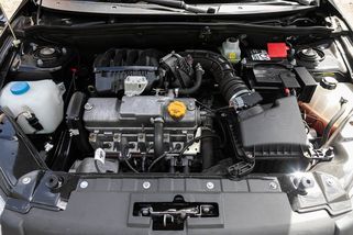 Je to tady. Nové palivo, díky kterému budou moci jezdit auta se spalovacím motorem - ePřehledně