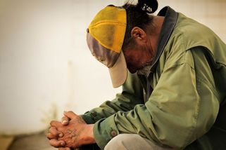 „Ráj boháčů, peklo pro ostatní“? Stačilo! nabízí silná slova, slabá fakta - Médium.cz